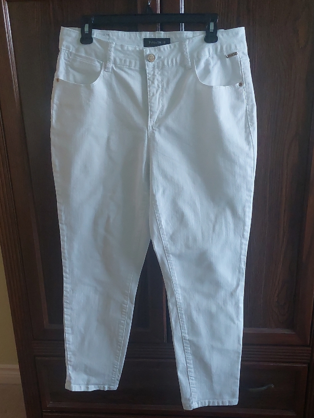 Ivanka Trump White Ankle Jeans - Cropped Straight Leg
